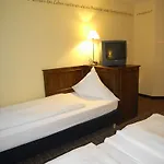 Hotel Welcome 3*