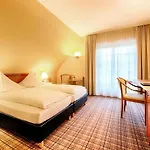 Welcome Hotel 3*