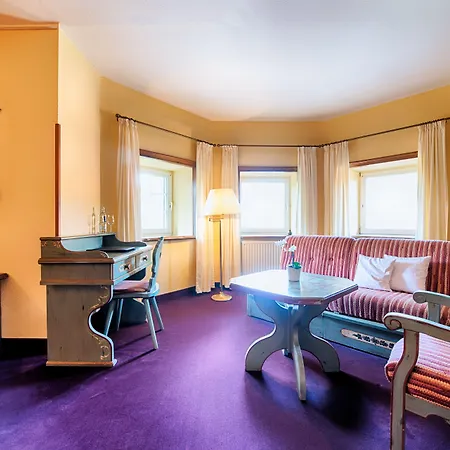 Welcome 3* ليجدين